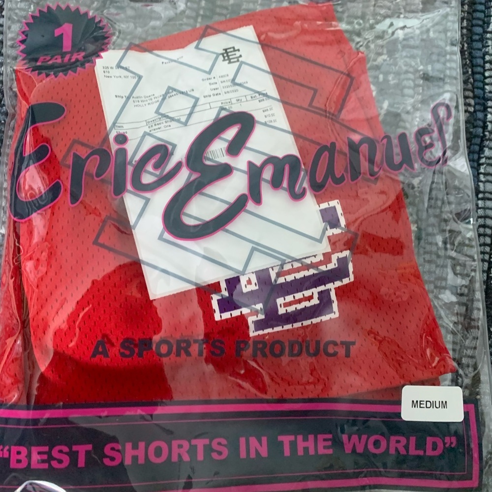 NEW EE Eric Emanuel Basic Short - Size Medium - Picture 2 of 3